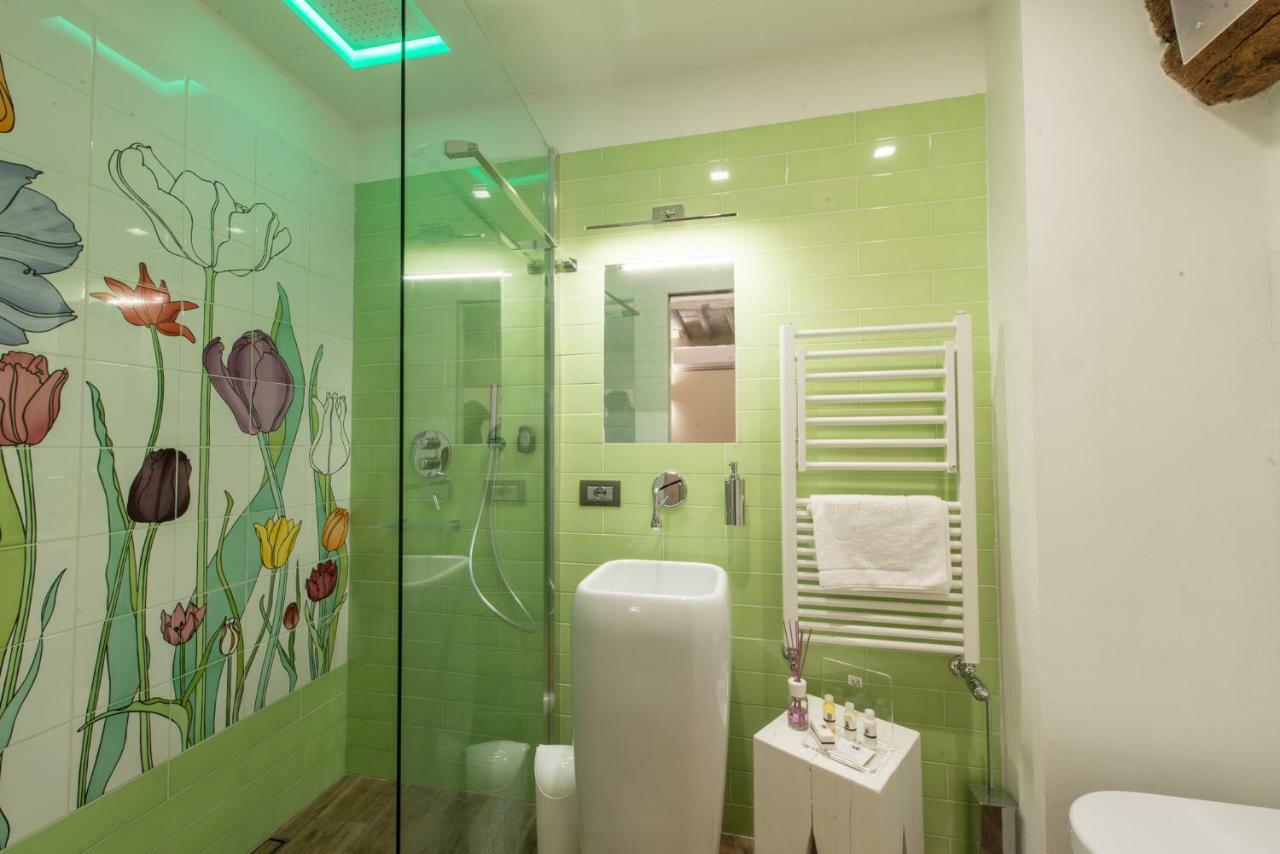 Fonte Gaia Experience Bed & Breakfast Siena Exterior photo